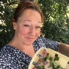 Danielle Collard's Instagram, Twitter & Facebook