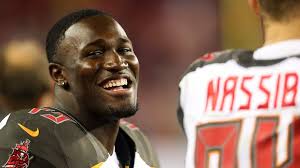 Bucs' Devin White plans to 'bring everybody with me'