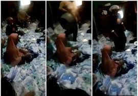 Alibaba.com offers 3,133 anti viral mask products. Viral Video From Indonesia Shows Workers Repacking Face Masks In Unhygienic Setting Allegedly For Resale The Independent Singapore News