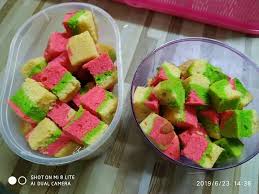 Resepi kek pandan santan paling mudah dan gebu dengan sukatan cawan. Resepi Kek Mentega Pelangi Menu Minum Petang Paling Padu Resepi My
