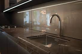 Looking for the best touchless kitchen faucets? 7 Best Touchless Kitchen Faucets 2021 Reviews Sensible Digs