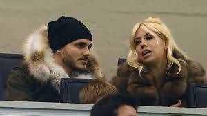 Altura 1,81 m pé destro: Skandal Foto Mauro Icardi Mit Ehefrau Hullenlos Auf Dem Tisch Geknallt Fussball
