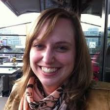 Daisy Peters (@DaisyVegro)