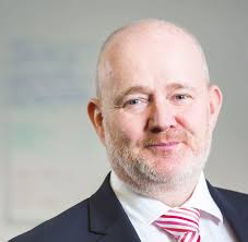 The commercial tussle for your teeth