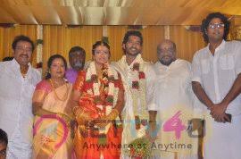 His wife kumutha is also in. Actor Pandu Son Pintu Wedding Beauteous Photos Movie Press Meet Pics Latest Event Images Stills