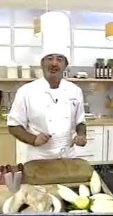 Un libro práctico cuya intención es que disfruteís tanto en la cocina como en la mesa.en este libro he recogido las últimas recetas del programa de tv la cocina de karlos arquiñano y están pensadas. La Cocina De Arguinano Tv Series 1995 1998 Imdb