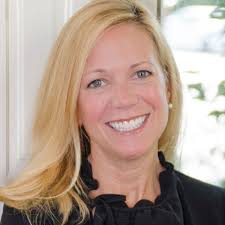 Elizabeth Harr Of Hinge Marketing On How to Build Your Brand as an  Executive and Why it Matters