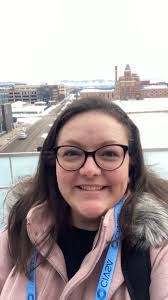 Robin Sayers's Instagram, Twitter & Facebook