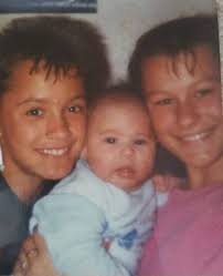 It's so sad 😭😭 and so painful to loose Ur bashtie whom you really loved  him..aky inauma tembea salama we loved you 💕 much but God have loved you  so much RIP