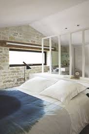 Les Cloisons Ont Ete Abattues Pour Ouvrir La Chambre Sur La Salle De Bain Chambre Parentale Dressing Salle De Bain Amenagement Appartement Verrieres Interieure
