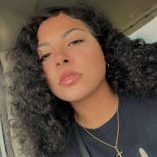 A Lafufu at the library. 📷