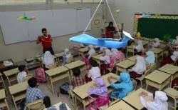 Biasiswa pendidikan 2021 tajaan maiwp. Tidak Ada Beasiswa Untuk Pelajar Miskin Berprestasi Di Sekolah Mahal Halaman All Surya
