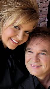 Jeff & Sheri Easter bring home two awards