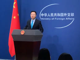 Born 10 november 1972) is a chinese politician and the deputy director of the chinese ministry of foreign affairs information department. å¤–äº¤éƒ¨æ–°ä»»ç™¼è¨€äººè¶™ç«‹å …äº®ç›¸è¢«ç¨±ç‚º æŽ¨ç‰¹ä¸Šæœ€ç´…çš„æˆ°ç‹¼å¤–äº¤å®˜ é¦™æ¸¯01 å³æ™‚ä¸­åœ‹