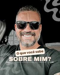 ✨ O mercado sempre fala… mas poucos ouvem. A maioria só percebe os sinais  quando já é tarde demais. 👉 No mercado imobiliário, isso significa pagar  mais caro na compra ou perder