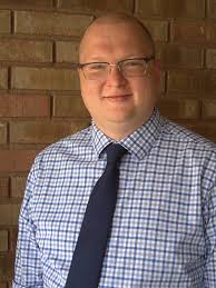 Zachary Magee's Instagram, Twitter & Facebook