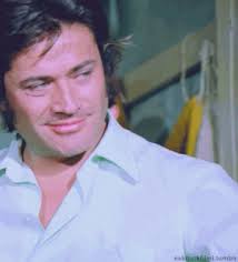 .anında inkar eden birisi allah yakınlarına sabırlar versin çok tehlikelisin çok. Cuneyt Arkin Murat Ile Nazli 1972 Nostalgia Movies Film