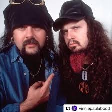 CEMETARY GATES : IN MEMORY OF VINNIE PAUL & DIMEBAG DARRELL ABBOTT!!!