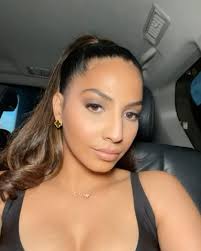 I still got the juice, bitch buy a sippie