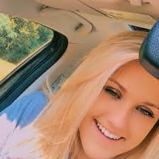 Savannah Franks's Instagram, Twitter & Facebook