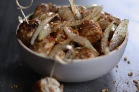 Boulettes De Poulet Aux Epices Haoussa Aistou Cuisine Recette Boulette De Poulet Poulet Epices Recettes De Cuisine