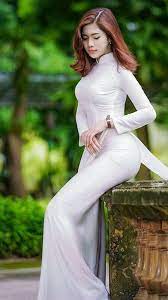 おっぱいがいっぱい アオザイ 民族衣装 アジアンファッション