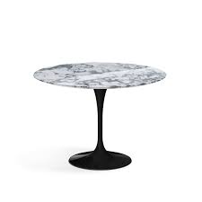 Early tulip base round coffee table by eero saarinen for knoll, 1950s. Saarinen Dining Table 42 Round In 2021 Saarinen Dining Table Dining Table Coffee Table