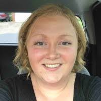 Laura Pelfrey's Instagram, Twitter & Facebook