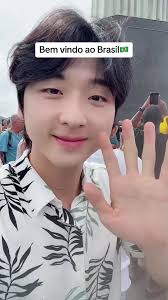 Coreano em Cristo Redentor no Rio de Janeiro, Brasil 🇧🇷