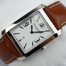 Hublot Mdm Greenwich Mean Time Quarz 1471 1 A Vendre Pour 1 090 Par Un Trusted Seller Sur Chrono24 En 2020 Montre Montre Hublot Montre Automatique