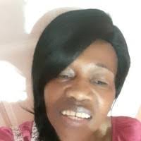 Maxine Ball's Instagram, Twitter & Facebook