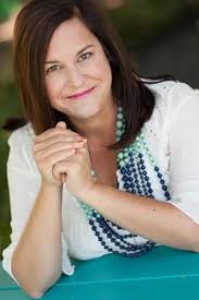 The Turquoise Table: Finding Community and Connection in Your Own Front  Yard: Schell, Kristin: 9780718095581: Amazon.com: Books