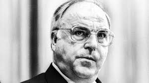 We work with women because of the unique barriers they face, and because when those barriers are broken, whole families and communities win. Helmut Kohl Auch Kohl War Ein Eiserner Kanzler Zeit Online