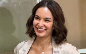 Fashion PULIS: Sarah Lahbati Reacts to 'Waldas' Accusation, Admits Not Yet  Talking to Richard, Prioritizes Sons's Interest