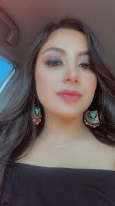 Isabel Valencia's Instagram, Twitter & Facebook