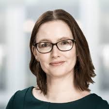 Carly Mason's Instagram, Twitter & Facebook