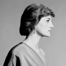 30 Iconic Princess Diana Photos