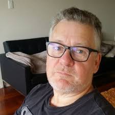 Phillip Moss (@PhillipMoss20)