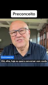 Como você trabalha os preconceitos que foi adquirindo ao longo da vida? No  ensinamento da minha mãe desta semana eu abordo o tema. Ótimo domingo, paz  e bem!