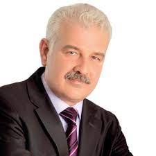Mehmet ali erbil (64), kendisinden 36 yaş küçük olan çilem nur demiral (28) ile bir ilişki yaşadığını açıkladı. Ali Tezel Tv Youtube