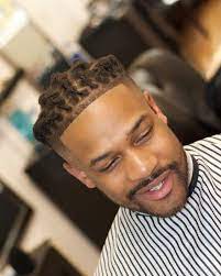 Also known as locs, dreads below, we'll explore the many different ways you can rock modern dreadlocks hairstyles for men. 65 Cool Dread Styles For Men 2019 Easy Hairstyles