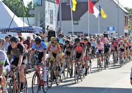 Lors de la première course professionnelle disputée en belgique, florian sénéchal s'est imposé en solo lors du grand prix vermarc sport. Veldritkrant Be Nieuws Niet Puivelde Koerse Maar Gp Vermarc Sport
