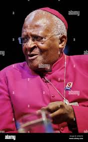 Anglican bishop hi-res stock photography and images