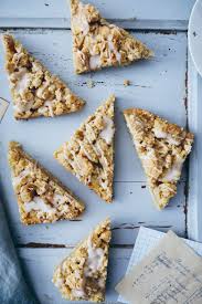 Kuchen mit frischem obst oder früchten aus der konserve lassen sich einfach und schnell backen und. Apple Pie Apfelstreuselkuchen Ecken Geback Apfelkuchen Zucker Zimt Und Liebe