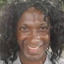 Hello friends! I'm a soubrette/lyric coloratura soprano specializing in  Mozart, Handel, Bach, Light contemporary, Rossini, Donizetti-type things.  Recent roles include Pamina and Violetta. I'd be thrilled to join you for  an appropriate