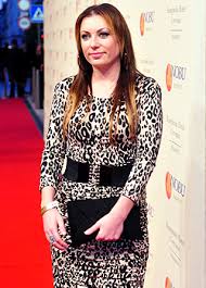 A mentők megvizsgálták a nőt, és kiderült, hogy szülési fájdalmai vannak. 1 Kilot Hizott A Terhes Rubint Reka Nlc