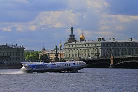 In sankt petersburg wird heute tagsüber bei wolken am himmel eine temperatur von etwa 16 °c erreicht. Wassertemperatur Sankt Petersburg Aktuelle Wassertemperaturen Fur Sankt Petersburg Russland An Der Ostsee Tourlogger