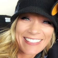 Debbi Felton Email & Phone Number