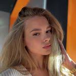 Leslie Depriest's Instagram, Twitter & Facebook