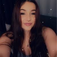 Lana Holley's Instagram, Twitter & Facebook